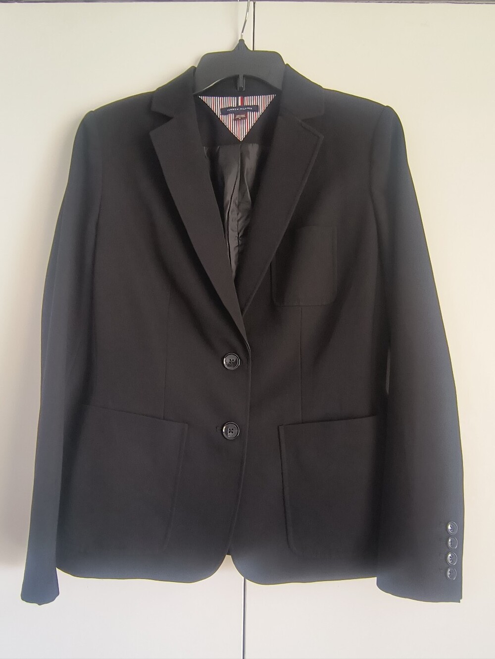 Tommy Hilfiger Classic Black 2 Button Lined Blazer 6